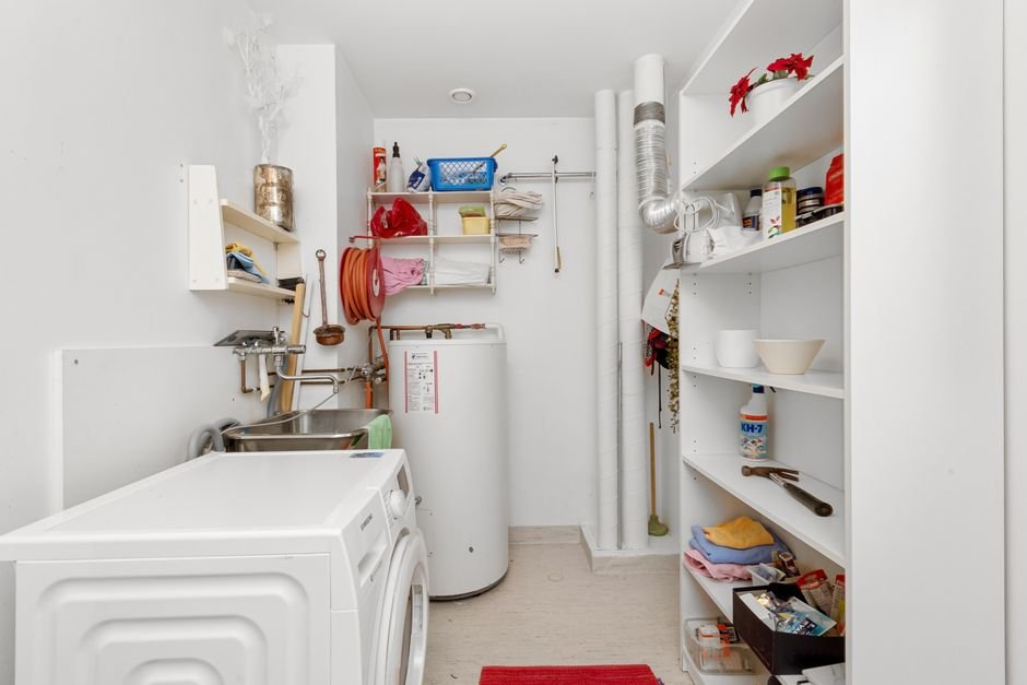How Long Do Water Heaters Really Last in Southern California? — Photo by Alex Tyson on Pexels