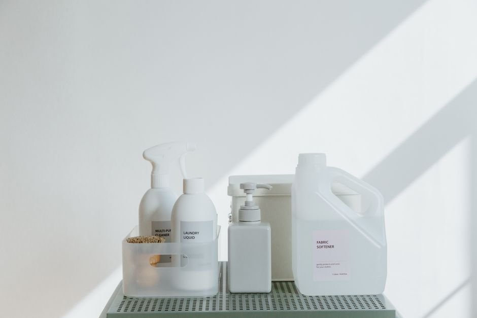 Why California Homeowners Need a Water Softener (Hard Water Facts) — Photo by Ron Lach on Pexels